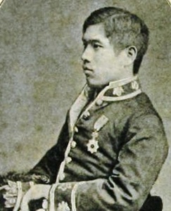 若いころの謙澄写真