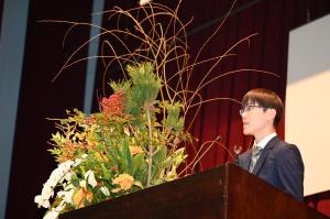 実行委員長による「二十歳の主張