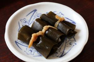 豚肉の昆布巻き