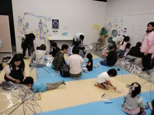 オリジナル傘づくりの様子